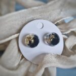 Silber Metallfolie mit schwarz in runden