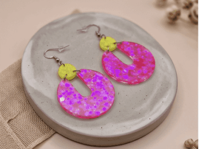 Boho-Ohrringe "Neon Barbie"
