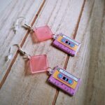 1980er Jahre Kassetten Ohrringe in Pink und Rosa